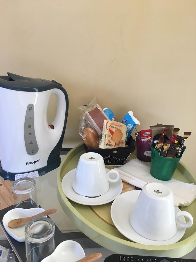 B & B La Guesthouse Poirino Экстерьер фото
